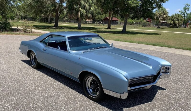 
								1967 Buick Riviera GS full									