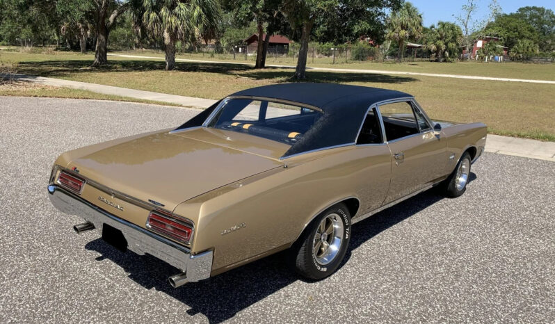 
								1967 Pontiac LeMans full									
