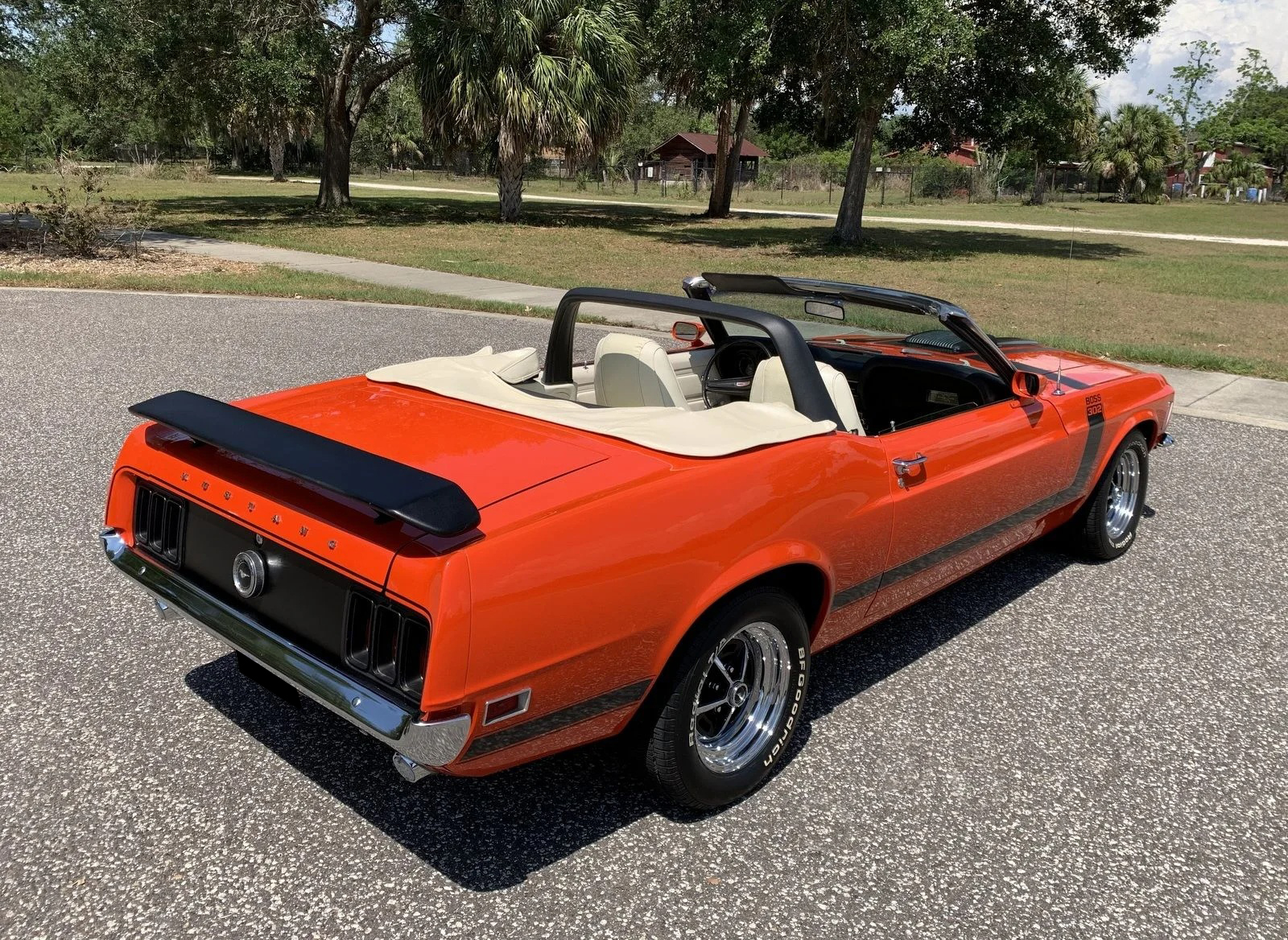 1970 Ford Mustang Convertible Boss Tribute
